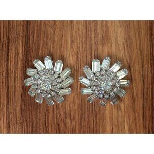 Vintage Rhinestone‎ Starburst Clip-On Earrings Sparkling Statement Pair